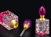 Kristalna bočica za parfem od 5 ml sa kristalnim poklopcem i iglom u 6 boja-