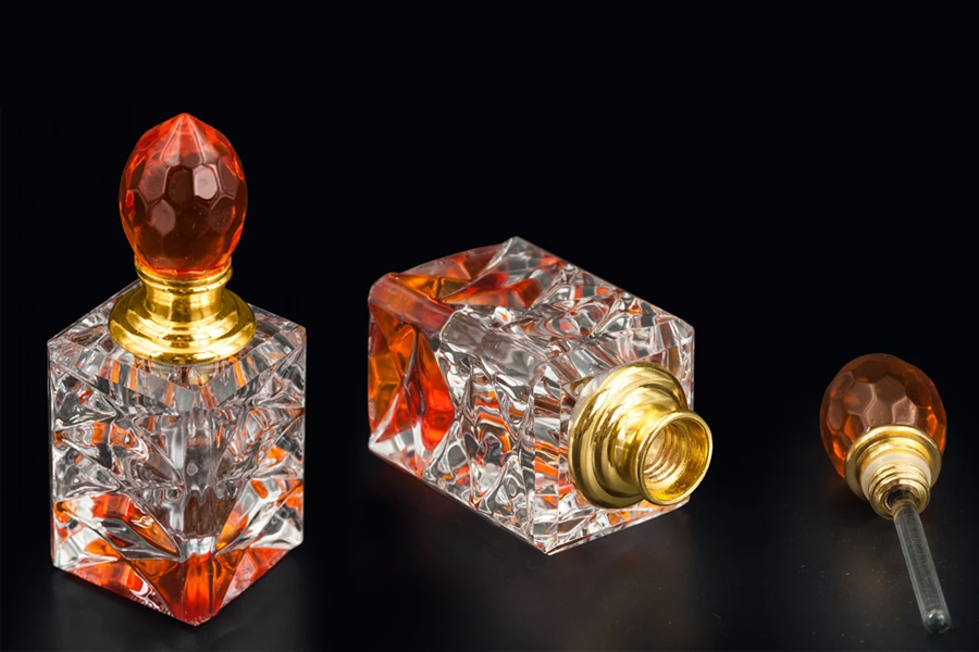 Kristalna bočica za parfem od 5 ml sa kristalnim poklopcem i iglom u 6 boja-grupa_slika