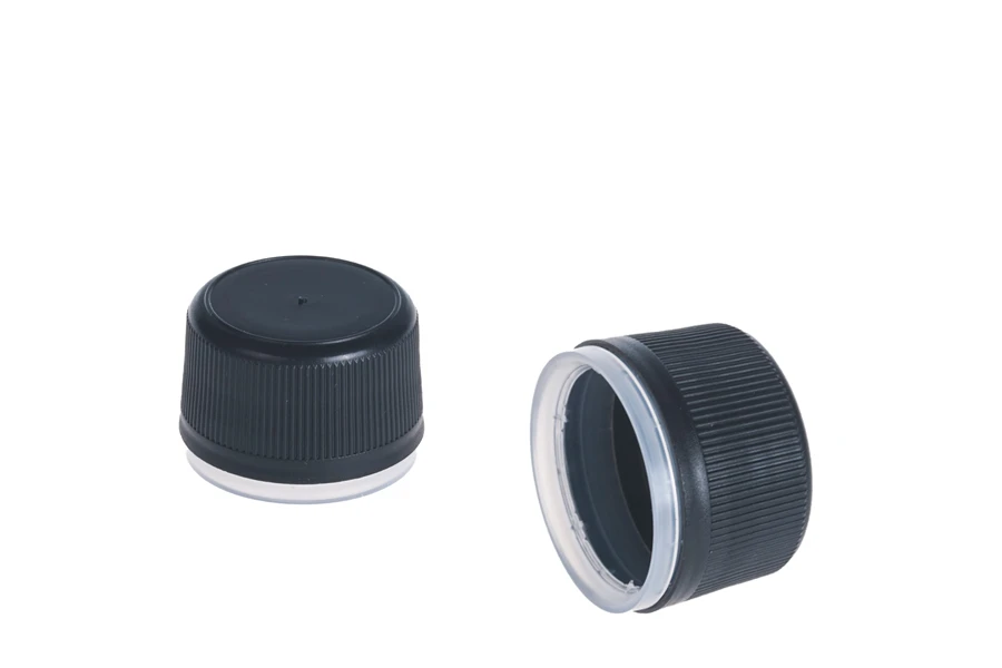 Plastični čep u crnoj boji sa sigurnosnim prstenom PP 24 Plastični čep u crnoj boji sa sigurnosnim prstenom PP 24-slika_proizvoda