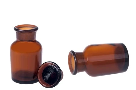 Farmaceutska staklena flašica 60mL, smeđe boje sa staklenim zatvaračem-3