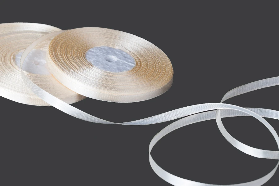 Satenska traka za ukrašavanje, 6 mm u raznim bojama - 50m