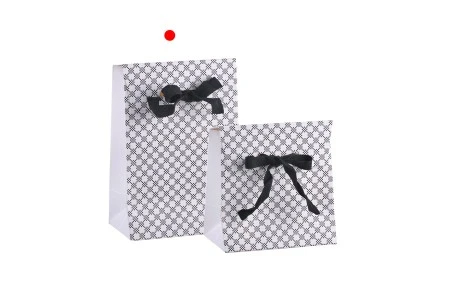 Papirno poklon-pakovanje 105x67x150mm, sa crnom gro mašnom 10mm - 20 kom-3