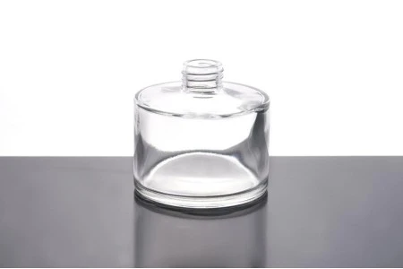 Staklena cilindrična flaša 200mL (PP 28)-1