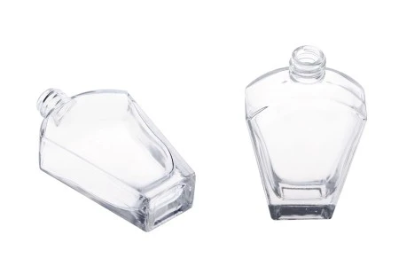 Staklena bočica za parfem 50mL, posebnog "V" oblika, 18/415-2