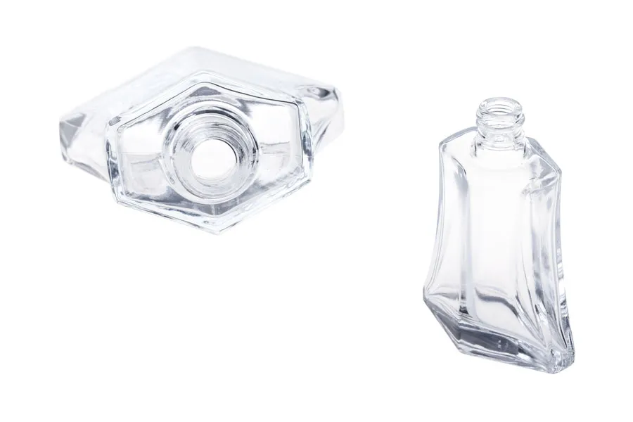 Staklena bočica za parfem u obliku romba 50mL (18/415) Staklena bočica za parfem u obliku romba 50mL (18/415)
