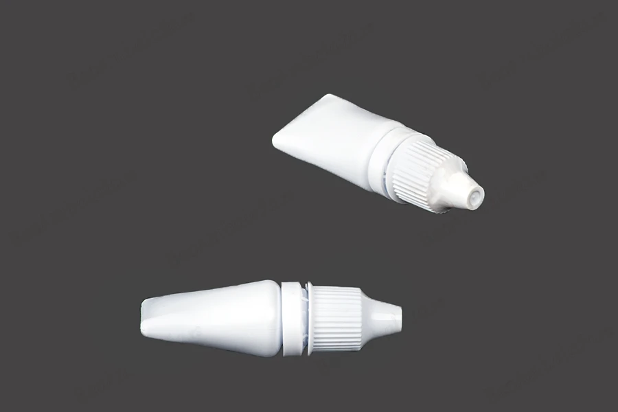 Plastična bela tubica sa zatvaračem 5mL - 12 kom-grupa_slika