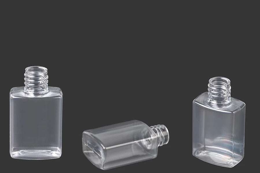 Plastična četvrtasta pljosnata flašica 30mL, grlo PP 18