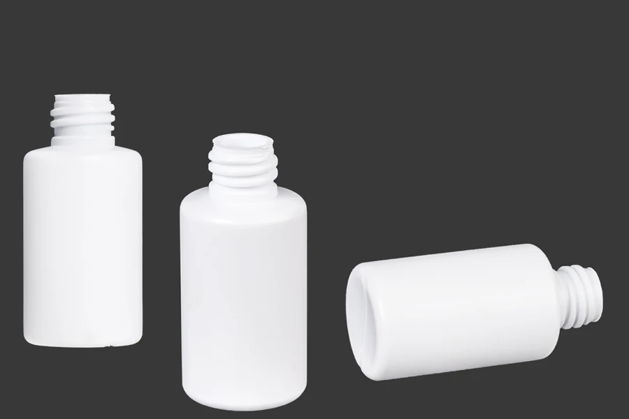 Bela cilindrična plastična flašica 35mL (PP18) - bez zatvarača Bela cilindrična plastična flašica 35mL (PP18) - bez zatvarača