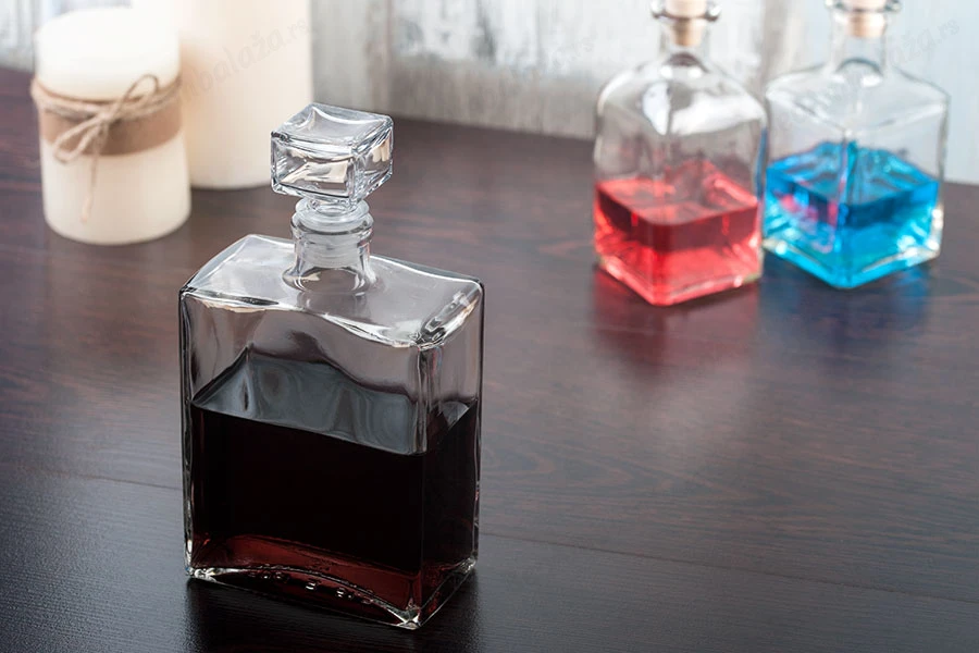 Elegantna četvrtasta staklena flaša 500mL-dimenzije_slike