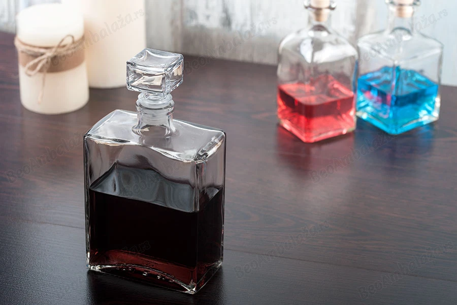 Elegantna četvrtasta staklena flaša 500mL-dimenzije_slike