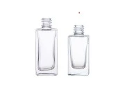Četvrtasta bočica za parfeme 30mL (18/415)