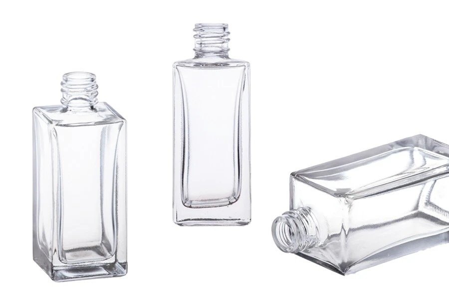 Četvrtasta bočica za parfeme 50mL (18/415)