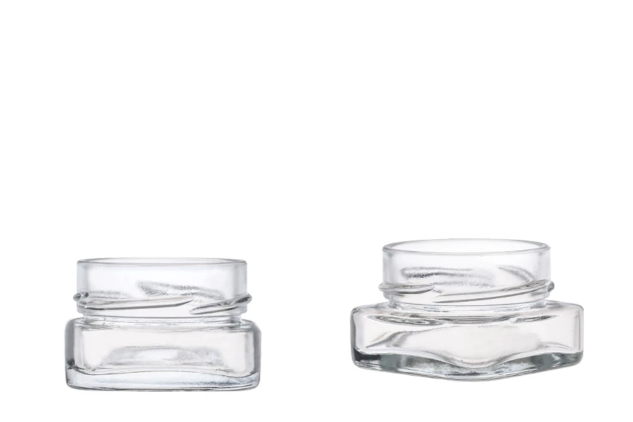 Kockasta teglica za kozmetičke proizvode 40mL, (za T.O. 58 DEEP zatvarač) - bez zatvarača-slika_proizvoda