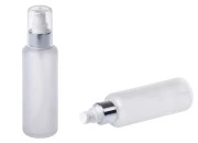 Staklena bočica od peskiranog stakla, 100mL, PP24 Staklena bočica od peskiranog stakla, 100mL, PP24