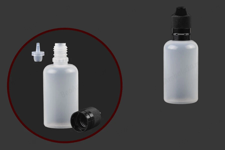 Plastična poluprovidna flašica 50mL sa crnim plastičnim zatvaračem CRC i plastičnom kapalicom, za elektronske cigarete - 50 kom-slika_proizvoda