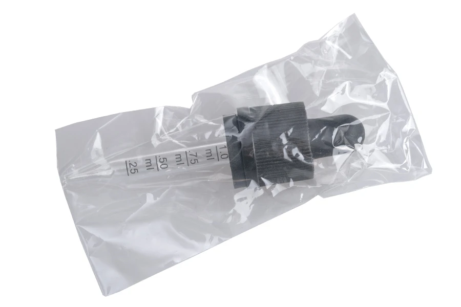 Pipeta od 20mL sa špicastim vrhom, sigurnosnim CRC zatvaranjem, mernim oznakama za zapreminu, pogodna za elektronske cigarete (crni zatvarač – crna MAT gumica) - pojedinačno pakovanje-dimenzije_slike