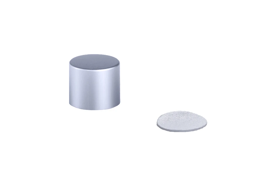 Aluminijumski UV srebrni, zlatni ili crni mat zatvarač PP 18mm sa unutrašnjim međupoklopcem Aluminijumski UV srebrni, zlatni ili crni mat zatvarač PP 18mm sa unutrašnjim međupoklopcem