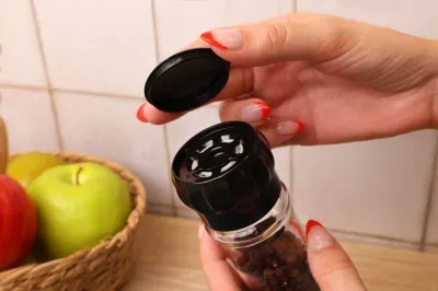 Zatvarači sa rupicama i mlinovi