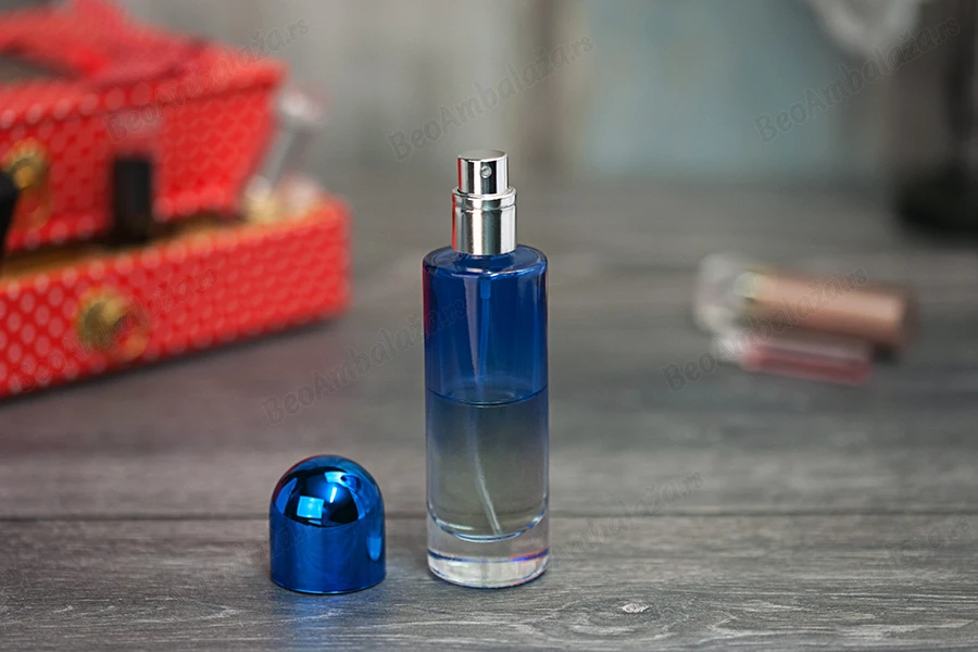 Staklena bočica za parfem 30mL, sa srebrnim sprejom-