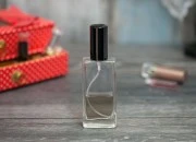Četvrtasta bočica 50mL za parfem, 18/415