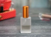 Bočica od peskiranog stakla 30mL, za parfeme 18/415 Bočica od peskiranog stakla 30mL, za parfeme 18/415