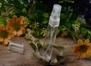 Staklena bočica za parfeme 5mL sa sprejom i plastičnim zatvaračem - 6 kom Staklena bočica za parfeme 5mL sa sprejom i plastičnim zatvaračem - 6 kom-grupa_slika