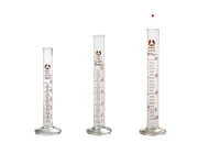 Staklena menzura 20mL