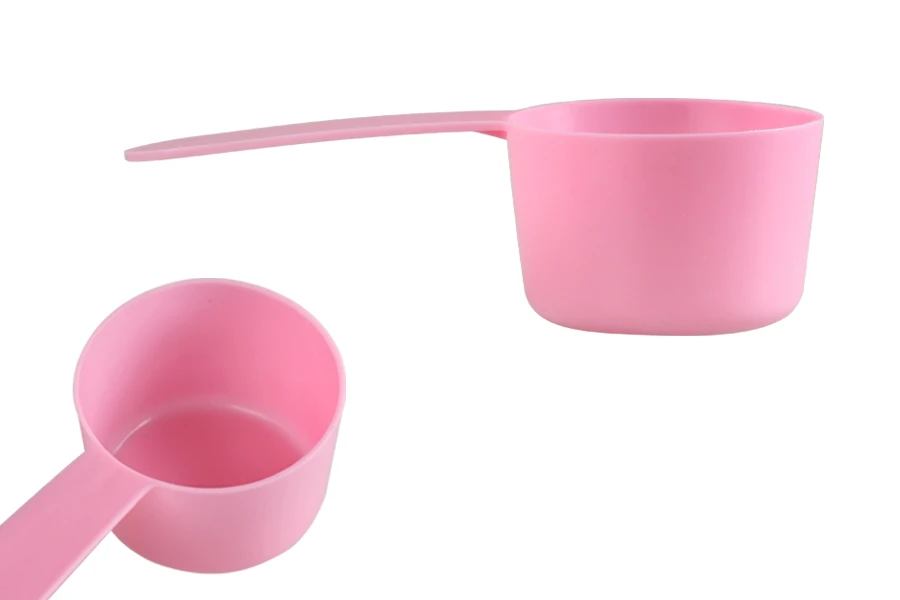 Plastična menzura 30ml u roze boji - 6 komada Plastična menzura 30ml u roze boji - 6 komada