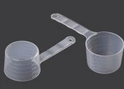 Plastična providna kašičica 50ml za merenje Plastična providna kašičica 50ml za merenje