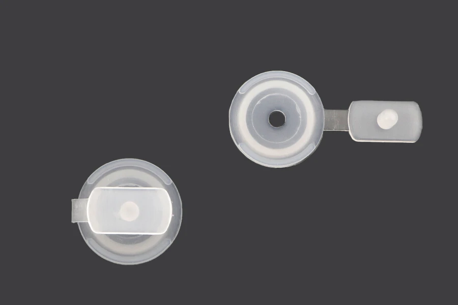 Plastični PE zatvarač sa četvrtastim čepom- prečnik 11mm- 50 komada-dimenzije_slike