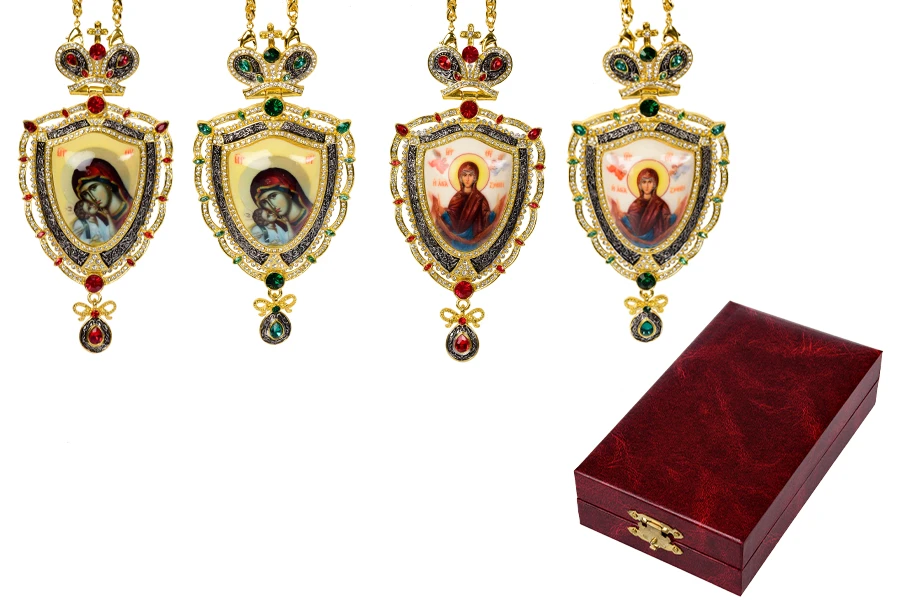 Prsni krst sa šarenim kamenjem, lancem (120 cm) i futrolom-slika_proizvoda