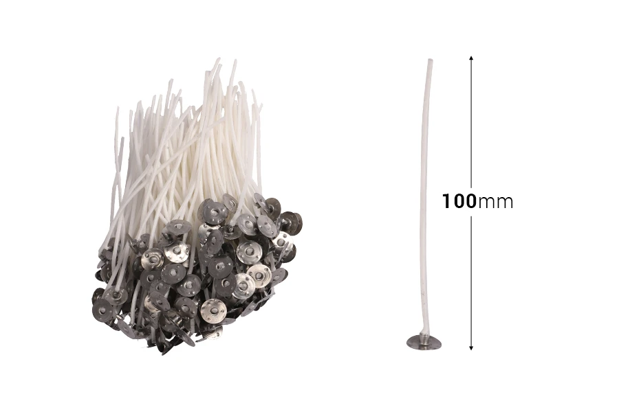 Pamučni voskirani fitilj dužine 100mm sa metalnom podlogom za sveće - 100 kom Pamučni voskirani fitilj dužine 100mm sa metalnom podlogom za sveće - 100 kom