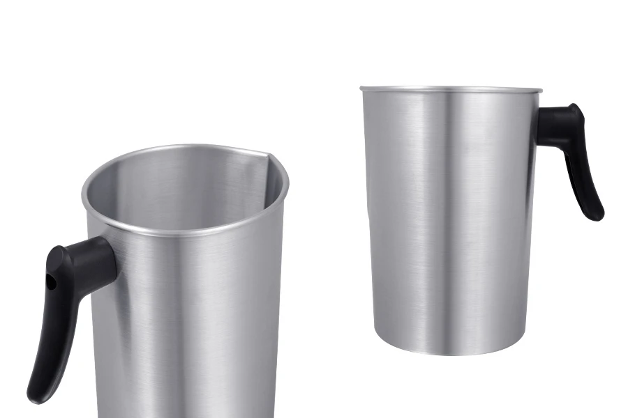 Aluminijumski bokal 2600mL sa drškom Aluminijumski bokal 2600mL sa drškom