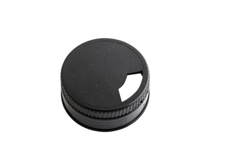 Zatvarač za tegle sa začinima sa rupama i rešetkicom 63 mm-2