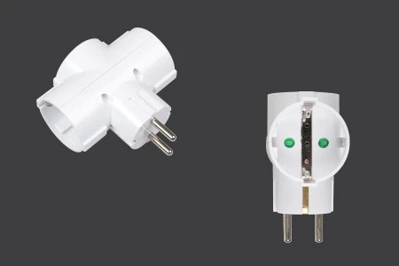 Utičnica "T" oblika sa 3 priključaka, u beloj boji-slika_proizvoda