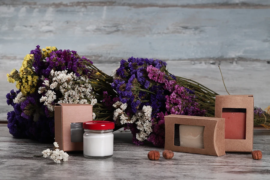 Kartonska kraft kutija 95x55x20mm sa prozorom i zaobljenim stranicama, za sapune - 50 kom-grupa_slika