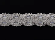 Bež pamučna čipka širine 25mm sa samolepljivom trakom - komad je 4,6 metara-slika_proizvoda