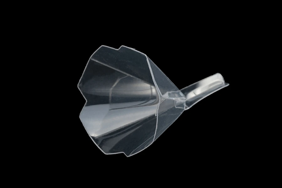 Levak plastični na sklapanje 40x55 mm - 100 kom Levak plastični na sklapanje 40x55 mm - 100 kom