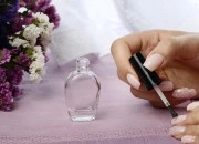 Staklena bočica 10mL za lak za nokte, sa četkicom Staklena bočica 10mL za lak za nokte, sa četkicom