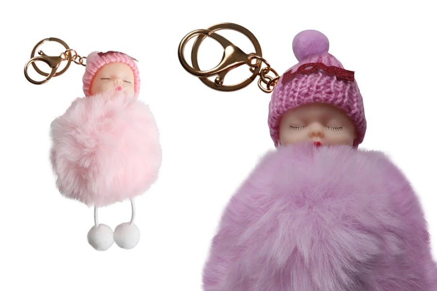 Čupavi privezak u obliku bebe, raznih boja-