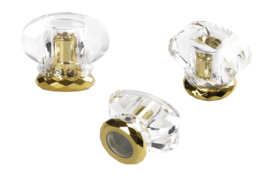 Set zlatni rasprskivač 15/400 sa providnim akrilnim poklopcem Set zlatni rasprskivač 15/400 sa providnim akrilnim poklopcem-