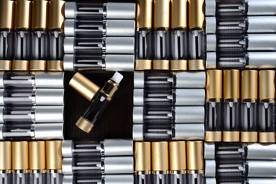 Airless plastična flašica 15mL za kreme, sa aluminijumskom osnovom i aluminijumskim zatvaračem-grupa_slika