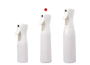 Sprej boca 300ml, plastična i dopunjiva u više boja Sprej boca 300ml, plastična i dopunjiva u više boja
