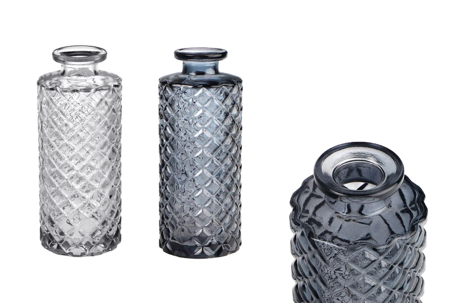 Staklena dekorativna bočica 150mL sa reljefom, pogodna za osveživač prostora-slika_proizvoda