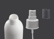 Plastična bela bočica 300mL sa sprejom i providnim zatvaračem Plastična bela bočica 300mL sa sprejom i providnim zatvaračem
