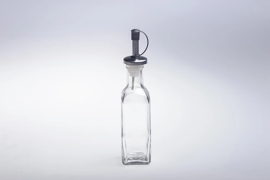 Četvrtasta flaša 100mL Marasca PP24-grupa_slika