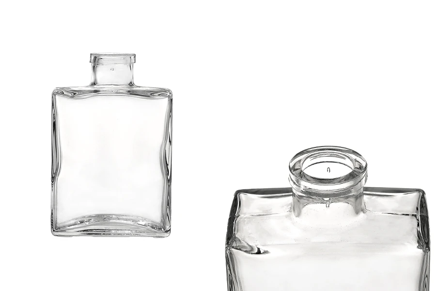 Staklena četvrtasta flaša 200mL