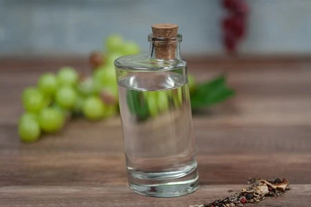 Nagnuta staklena flaša 200mL-5