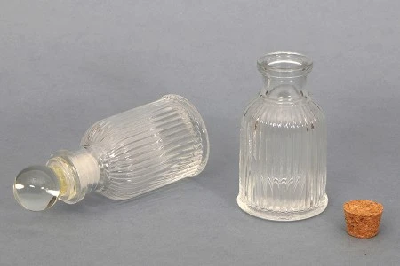 Staklena flašica 50mL sa brazdama i plutanim čepom-5