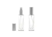 Staklena providna bočica 20mL, sa plastičnim sprejom i zatvaračem PP15-grupa_slika